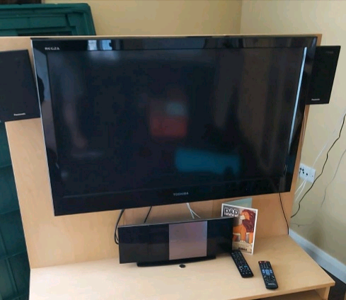 Toshiba Regza 40 inch Full HD 1080p TV | in Haywards Heath, West Sussex