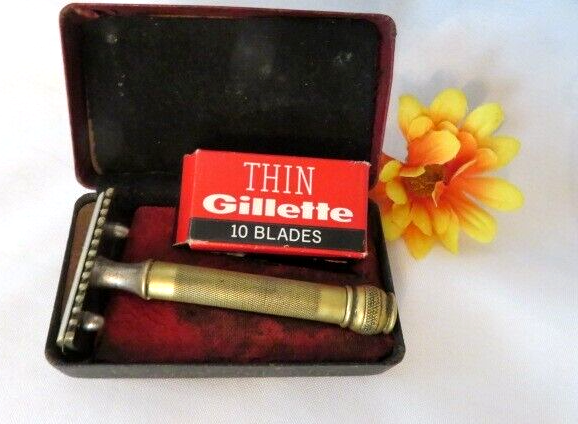 In Orig. Box W/8 New Gold Gillette Blades