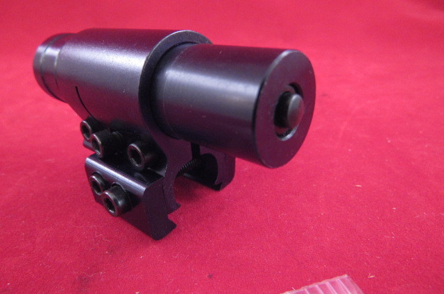 Red Laser Sight with Mount for 20mm Rails - Push Button on Rear