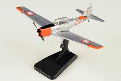 AV72-26013 Aviation 72 Chipmunk 1/72 Model P-129 Royal Danish Air Force