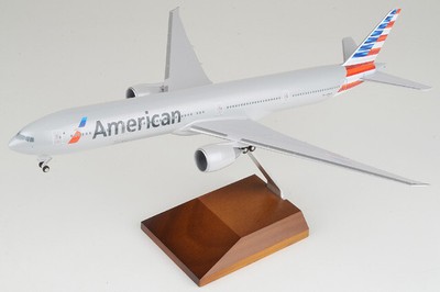 SKR5041 Skymarks 777-300ER 1/200 Model N718AN American Airlines w/Landing Gear
