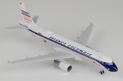 Skymarks 1/150 A320 N284AV w/Landing Gear Avianca Colombia