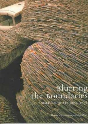 Blurring The Boundaries: Installation Art - Paperback, by Davies Hugh - Good