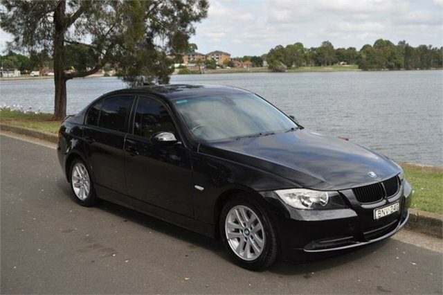 Bmw 320i black
