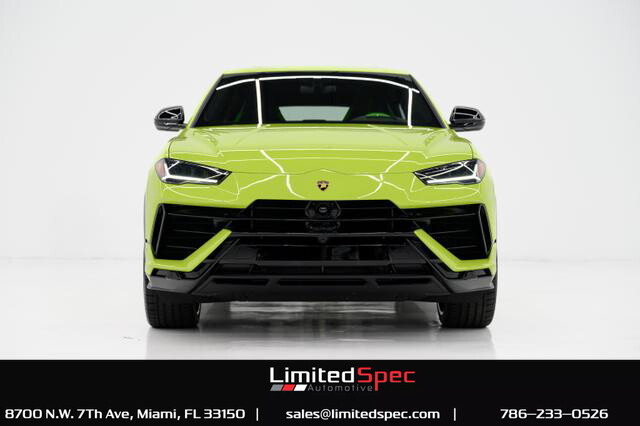 Owner 2024 Lamborghini Urus, Green with 41 Miles available now!