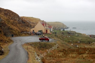 Photo 6x4 Ceann a Bhu00c3u00a0igh u00c0ird Adhanais The end of the roa c2007