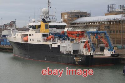 PHOTO  RRS DISCOVERY RESEARCH AND SURVEY VESSEL SOUTHAMPTON 16-01-22