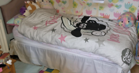 Children's single trundle bed - 2 mattresses 