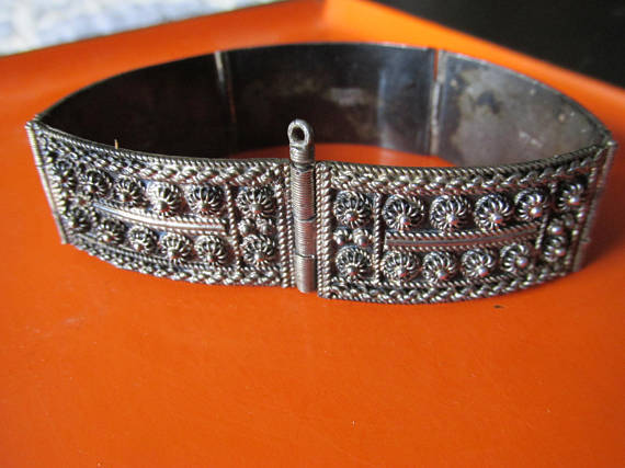 Tribal STERLING NUNU Panel BRACELET Marked 900 NuNu Middle Eastern Etruscan