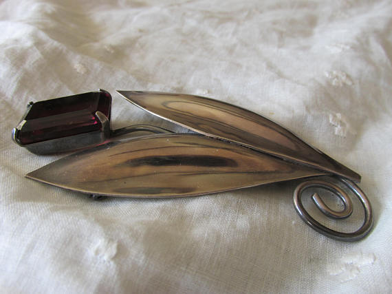 Vintage CORO STERLING Formal BROOCH Large Amethyst Color Stone Ladies