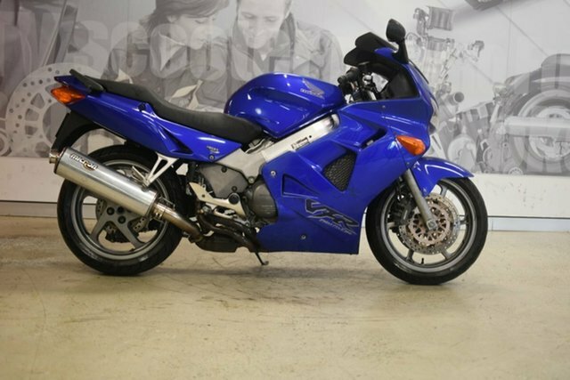 Honda vfr 800 2001