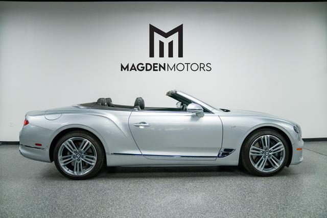 2022 Bentley Continental GT, Moonbeam with 3466 Miles available now!