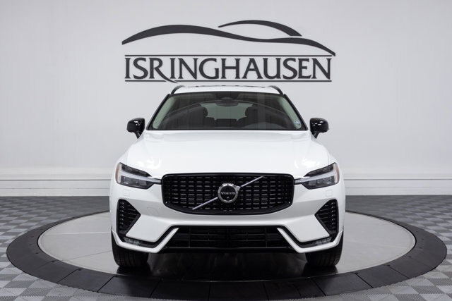 Owner 2024 Volvo XC60 B5 AWD Plus Dark Theme 0 Miles Crystal White Metallic Sport Util