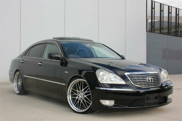 Toyota crown majesta uzs186