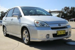 Suzuki liana rh416