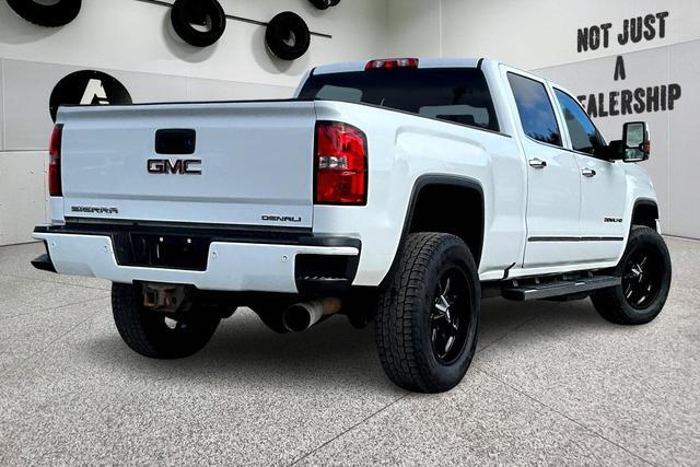 Owner 2017 GMC Sierra 2500 HD Crew Cab for sale!