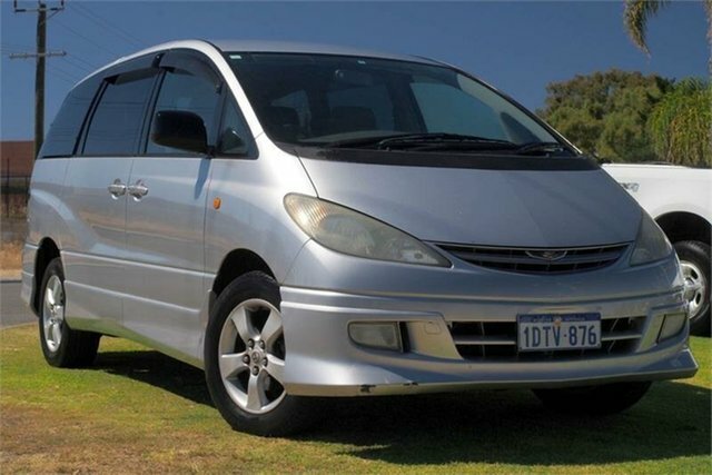 Toyota estima 2001