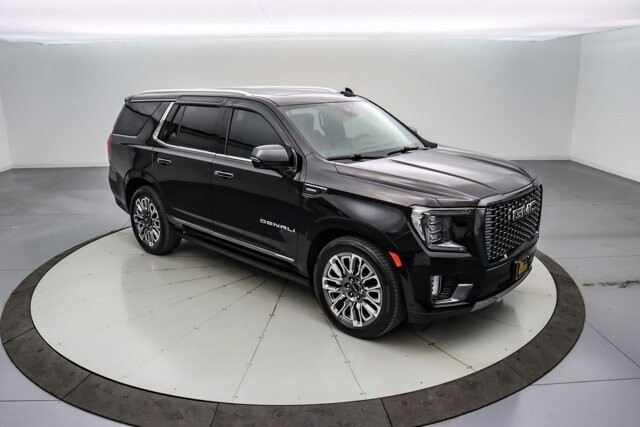 Owner 2023 GMC Yukon Denali Ultimate Diesel I6 3.0L/