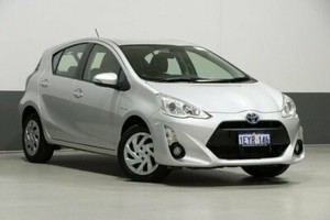 Toyota prius c nhp10