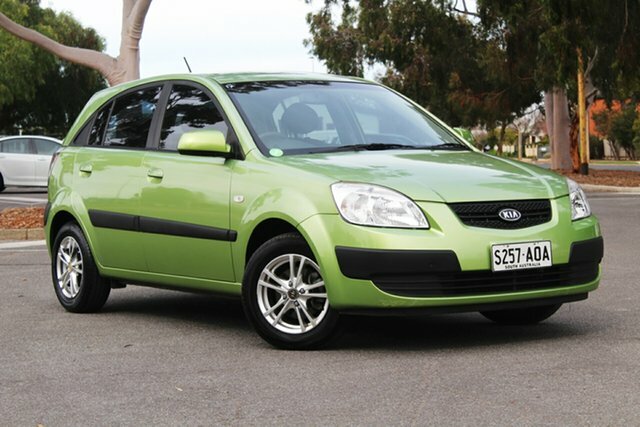 Kia rio green