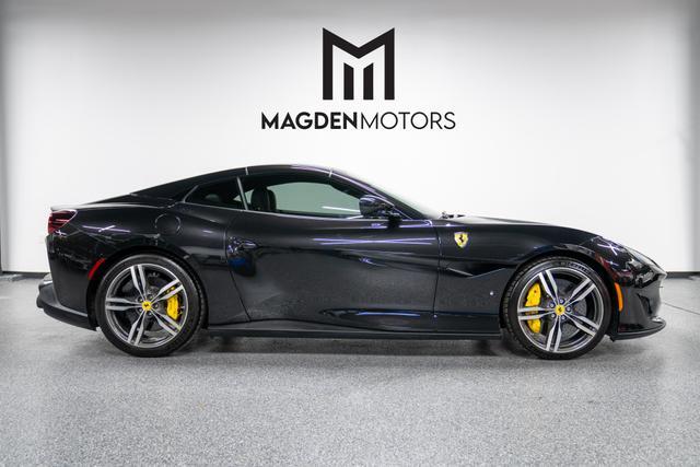 2019 Ferrari Portofino, Nero Daytona with 3893 Miles available now!