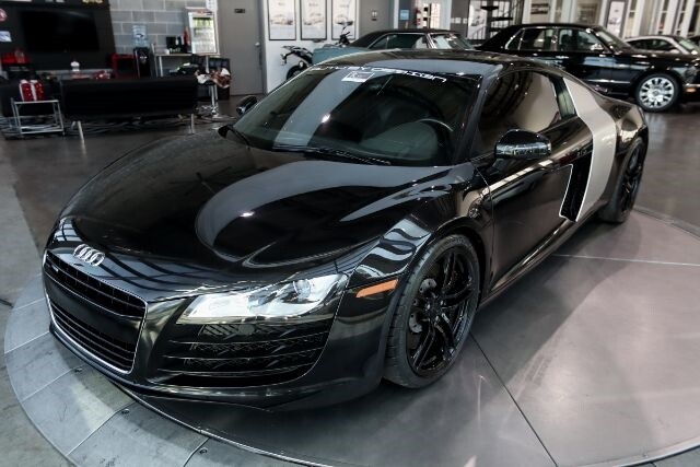 Owner 2012 Audi R8 CLICK ON ITEM DESCRIPTION TO VIEW ALL 80+ PICS!