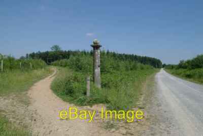 Photo 6x4 Track and disused tramway, Cann Wood Woodford/SX5357 Track nea c2006