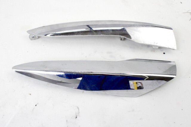 Piaggio Liberty 125 1b001365 1b001369 Moulures CarÃ©Nage LatÃ©Ral 21 - 24 Fairing