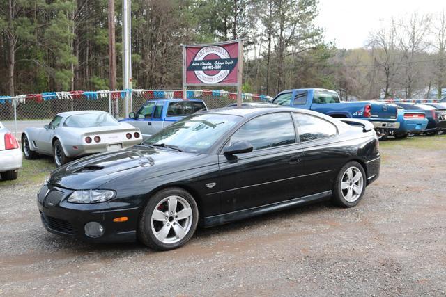 2006 Pontiac GTO Coupe 2D