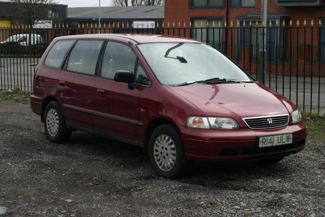 Honda shuttle 7 мест