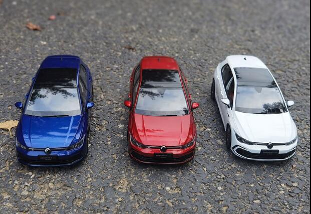 GOLF 8 GTI  GRAY 1/43 ミニカー Welly Volkswagen Golf 8 GTI Gray 1:34 1:39 Scales 4.5 Inch