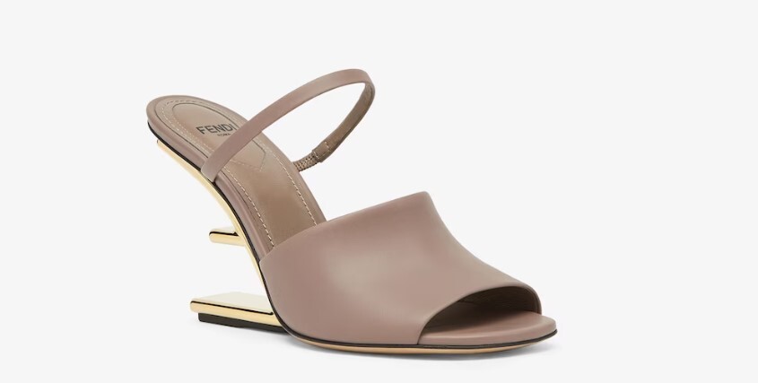 Pre-owned Fendi First Beige Color Dove Gray Leather High-heeled Sandals 8r8212na7 F1ke2