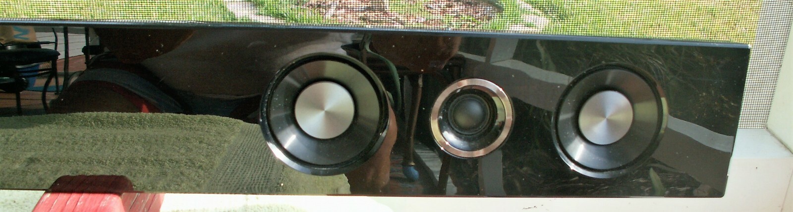 SAMSUNG HW D550SOUND BAR & WOOFER PSWD 550 /REMOTE W/ CABLES