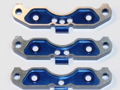 FIORONI UR26 Rear Arm Mount Set '' blue ''  1 / 2 / 3°  MUGEN MBX5