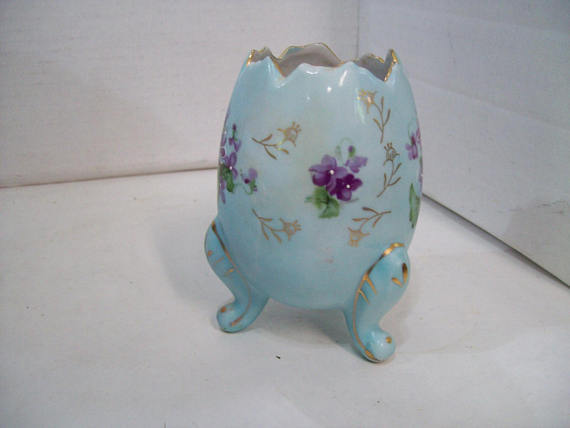 Vintage Japan Fine  Quality Broken Egg Vase Hand-painted Violets w/ Gold Trim G1