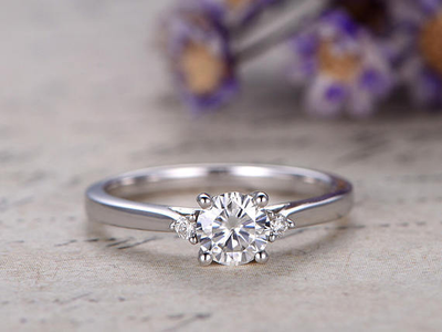 Solitaire 0.7 shop carat