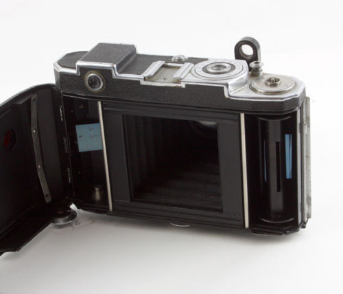 Zeiss Ikon Contessa 35 Folding Camera Tessar 45mm F2.8 From Zeiss Ikon Contessa 35 Folding Camera Tessar 45mm F2.8 From