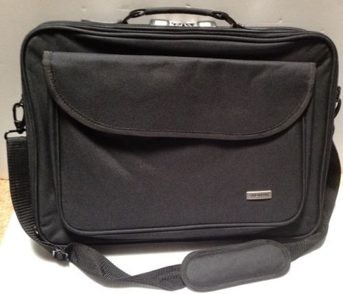 London Fog Broadway Double Compartment Woven Sling Bag MSRP  display picture 3