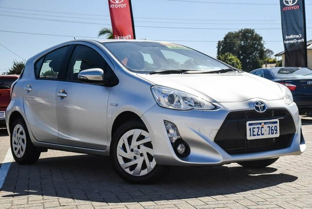 Toyota prius c nhp10