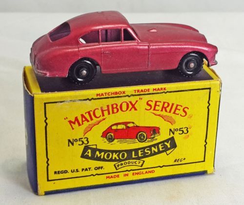 153 Vintage Dinky Toys Aston Martin DB6 Time Capsule in