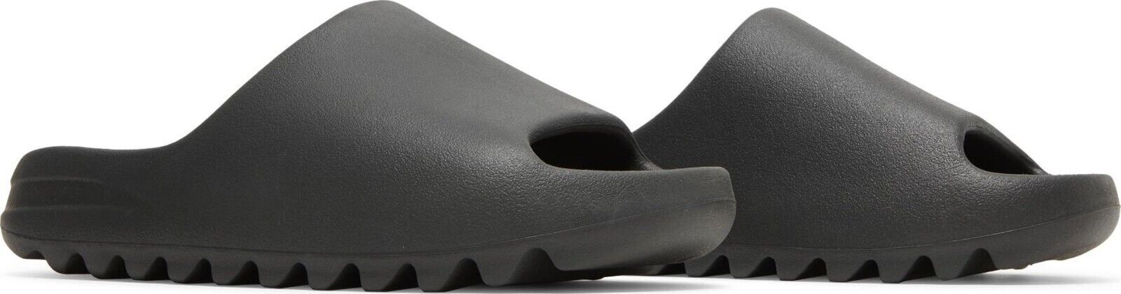 adidas YEEZY SLIDE オニキスブラック adidas YEEZY Slide 