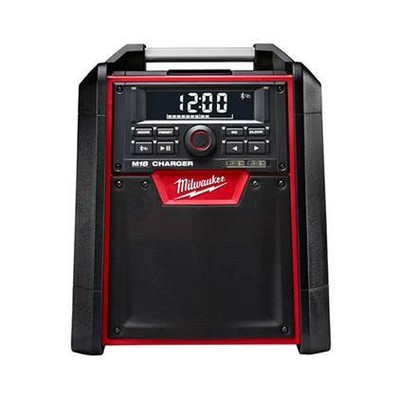 MILWAUKEE M18 JOBSITE RADIO / CHARGER