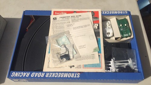VINTAGE STROMBECKER INTERNATIONAL ROAD RACING SLOT CAR SET 9935 TRACK LOT 1960s