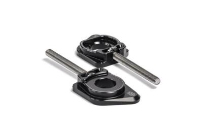 Kawasaki ZX10R 04-05 C1H Gilles AXB Black Chain Adjusters Axle Blocks