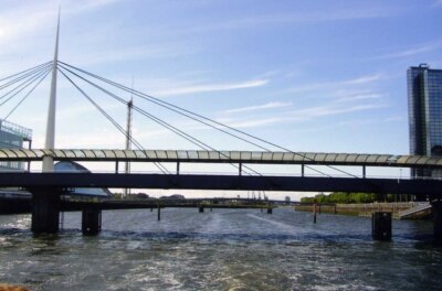 Photo 6x4 Swing bridge over Clyde at  SECC Yorkhill  c2003