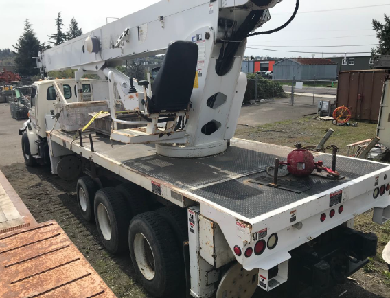2005 ALTEC 35127S / 38127S With Manbasket Radio Remote Controls