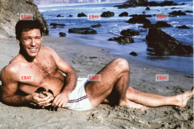 POSTCARD Print / Richard Chamberlain in swimsuit 