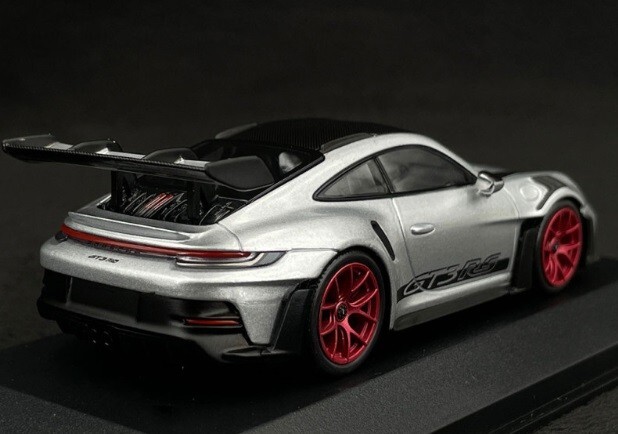 1/43 Porsche 911 GT3 RS バイオレット 1/43 Porsche 911 GT3 RS 992 Silver with Red Wheels Diecast