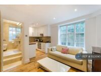 2 bedroom flat in Mortimer Court, London, NW8 (2 bed) (#1123590)