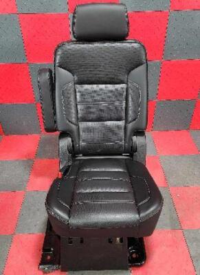 15-16 GMC Yukon Denali Black (H2X) ** 2ND ROW ** LH Leather Seat (Drivers Side)